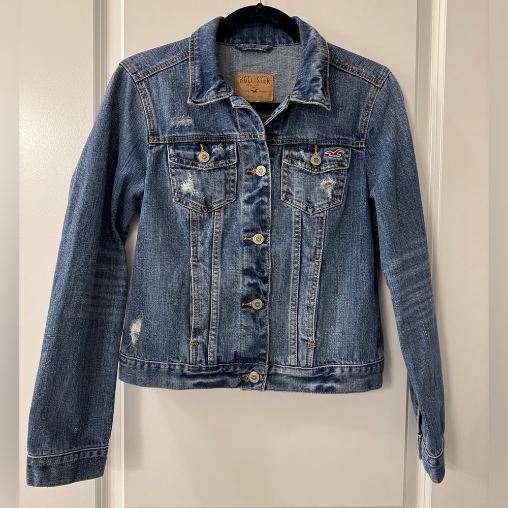 #2255 - Hollister Distressed Medium Wash Blue Denim Jean Trucker Moto Jacket